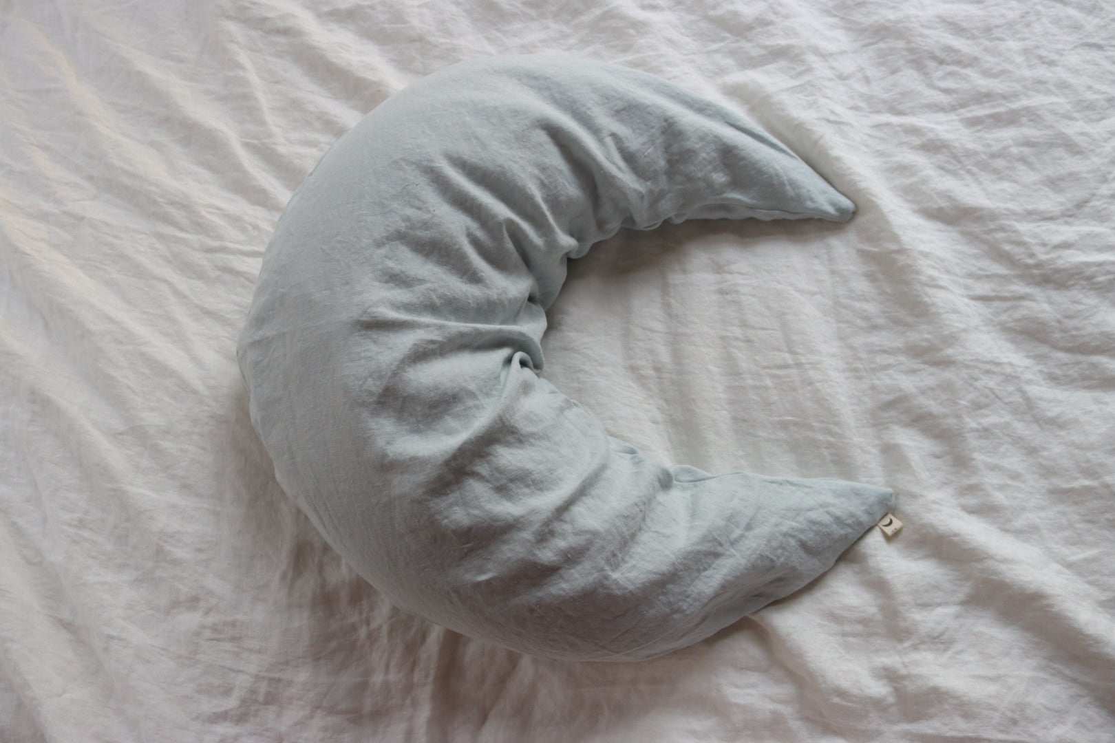 Organic Moon Womb Buckwheat Hull Pillow - Mineral Linen - The Sustainable Baby Co.